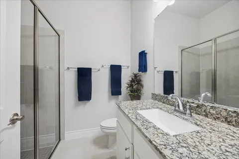 $725,000 | 5014 Creekbend Drive, Houston, TX 77035