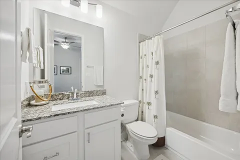 $705,000 | 5014 Creekbend Drive, Fulshear, TX 77441