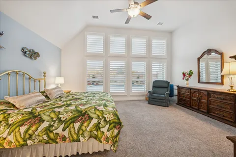 $725,000 | 5014 Creekbend Drive, Houston, TX 77035