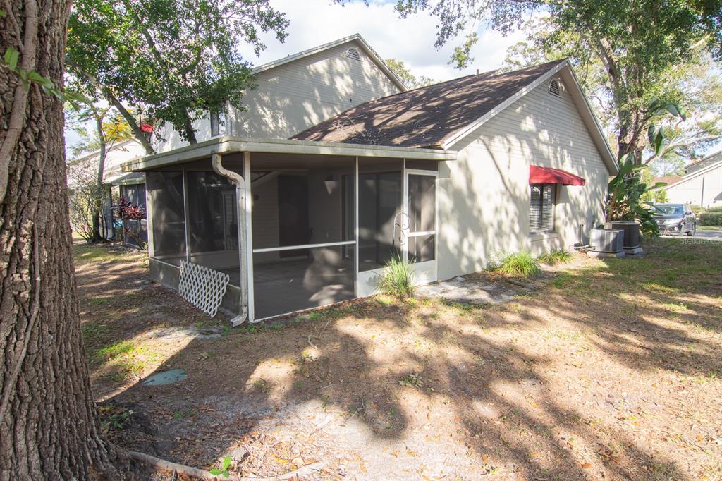 8418 Laurelon Place Temple Terrace, FL 33637 - Photo 4 of 18