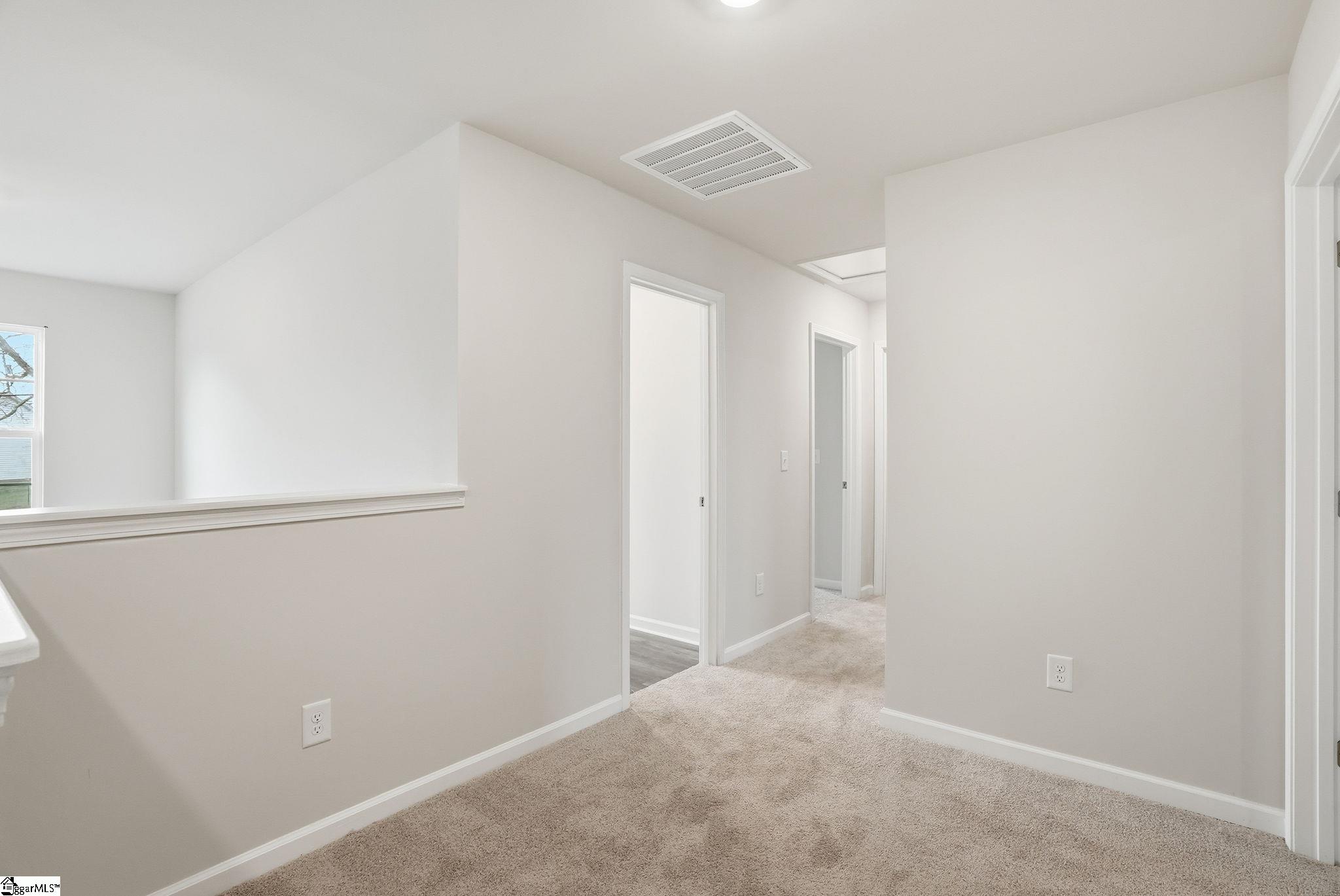 1012 South Welcome Road Greenville, SC 29611 - Photo 19 of 34