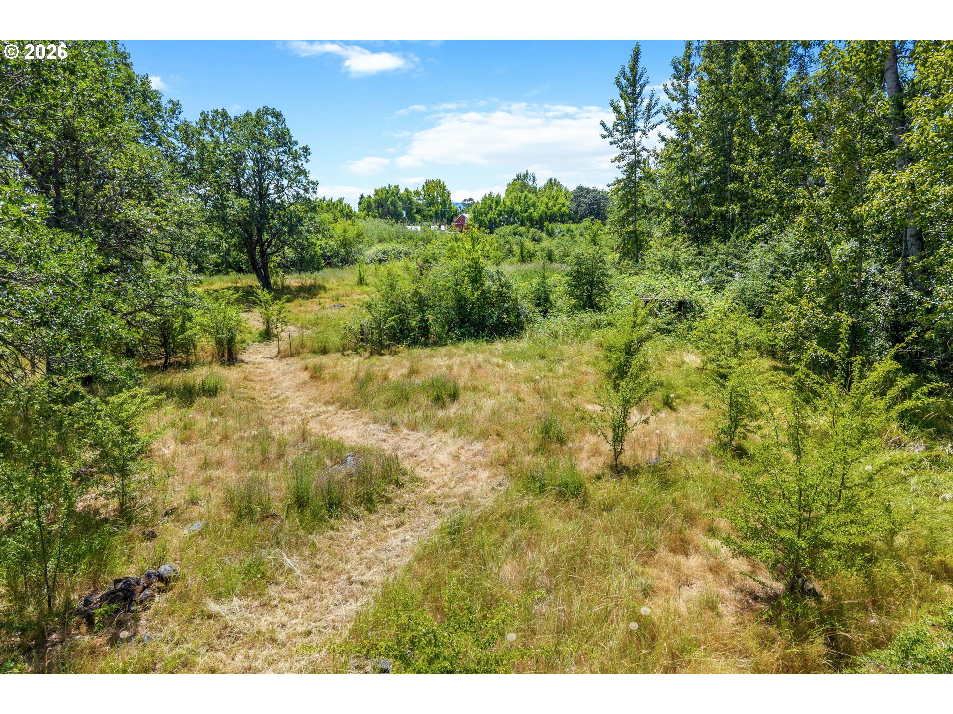 1810 Carter Road Hood River, OR 97031 - Photo 10 of 24