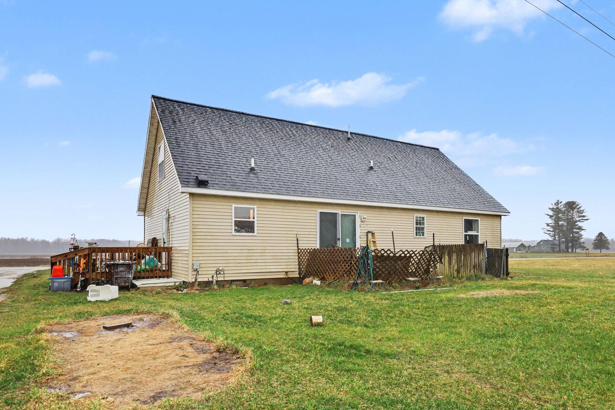 17400 West Briggs Road Pierson, MI 49339 - Photo 16 of 17 016_file_2882