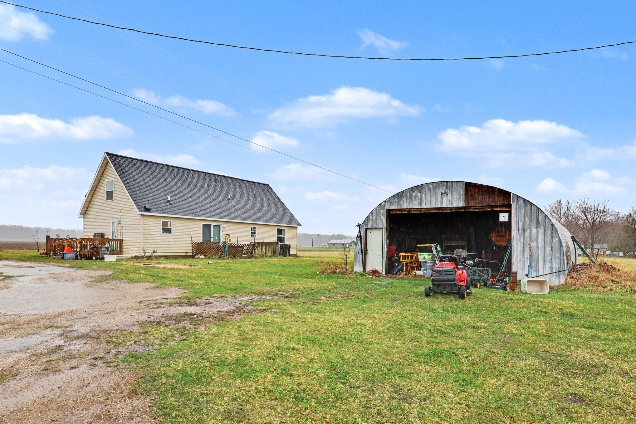 17400 West Briggs Road Pierson, MI 49339 - Photo 2 of 17 002_file_3352