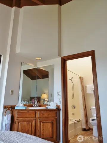 $5,500 | 1407 Ocean Shores Boulevard Southwest, Unit 3SE, Ocean Shores, WA 98569