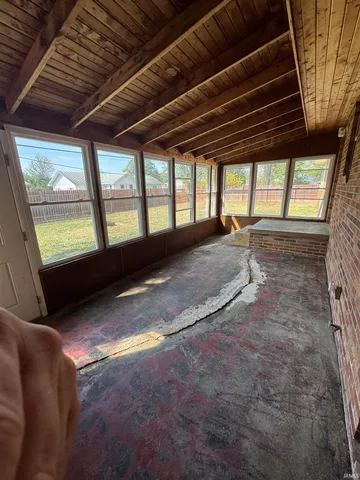 $179,500 | 3705 North New York Avenue, Muncie, IN 47304