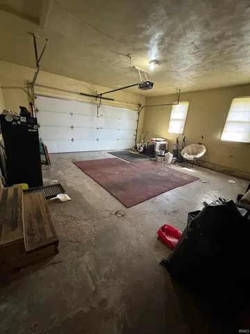 $179,500 | 3705 North New York Avenue, Muncie, IN 47304