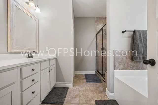 $2,900 | 801 Playground Road, Fort Walton Beach, FL 32547