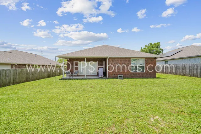 $2,900 | 801 Playground Road, Fort Walton Beach, FL 32547