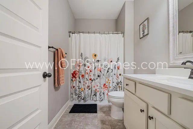 $2,900 | 801 Playground Road, Fort Walton Beach, FL 32547