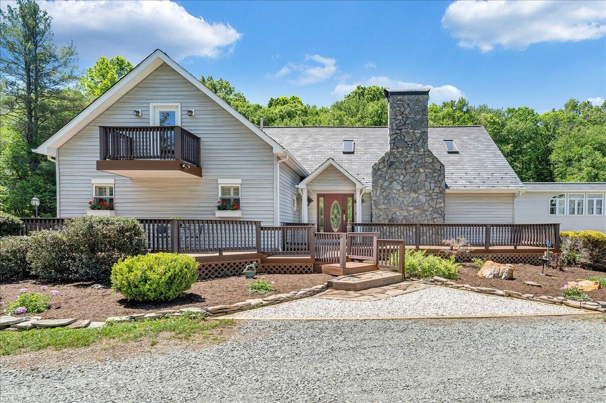 674 Old Furnace Road Southwest Floyd, VA 24091 - Photo 5 of 103 005-MIB06723-R5A