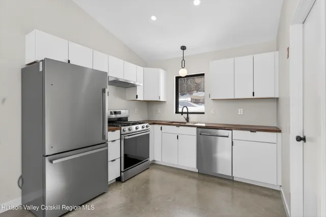 $599,000 | 349 High Point Mountain Road, West Shokan, NY 12494