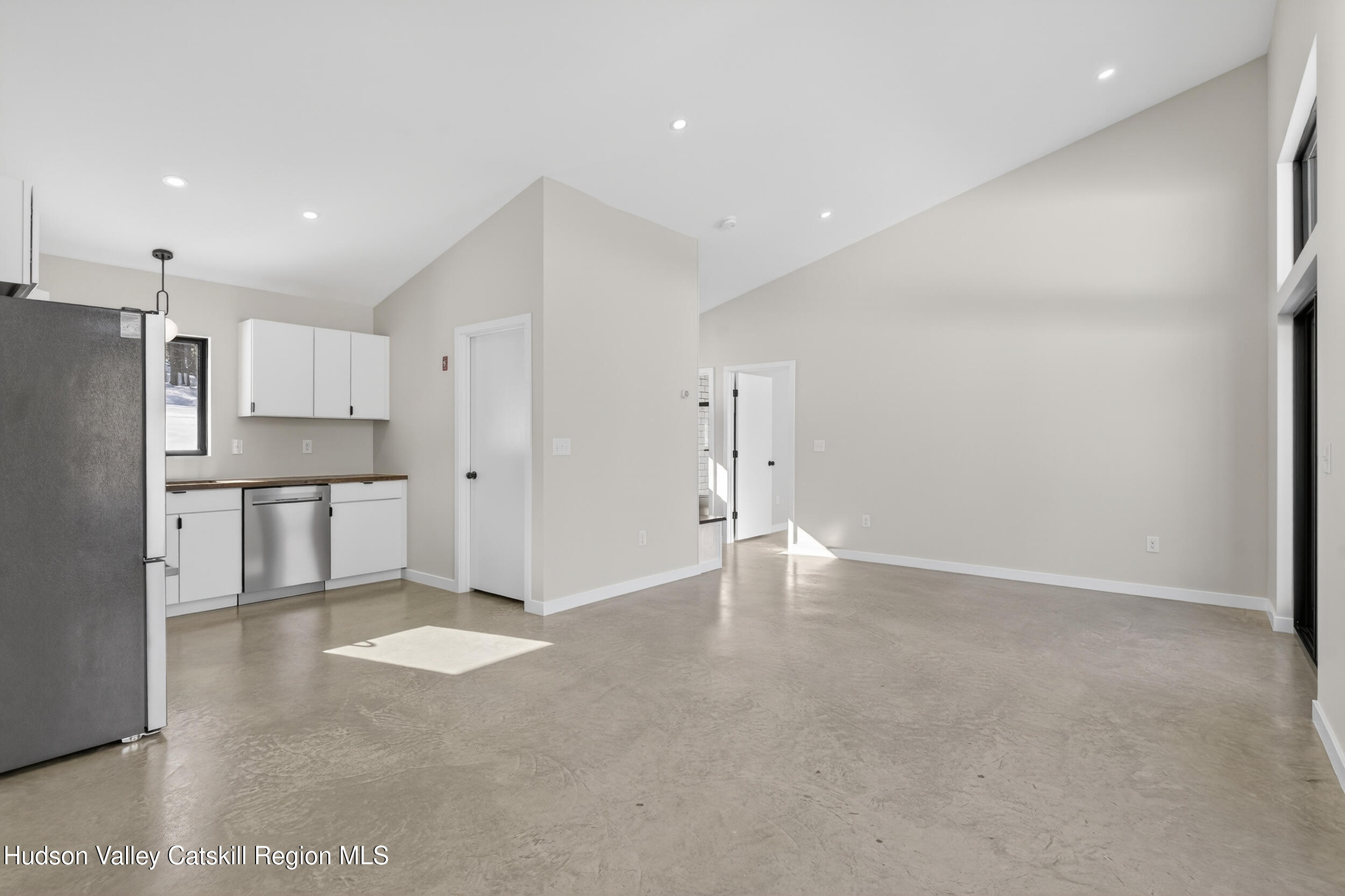 349 High Point Mountain Road West Shokan, NY 12494 - Photo 14 of 28 22_dsc04777