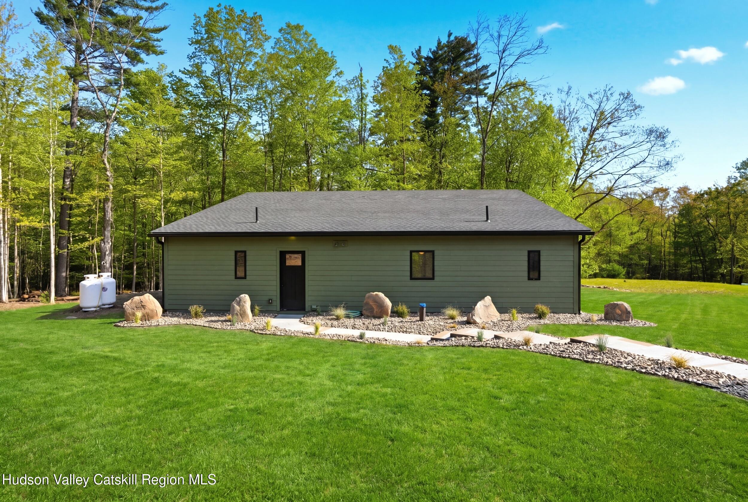 349 High Point Mountain Road West Shokan, NY 12494 - Photo 21 of 25 2_landrum_media_002