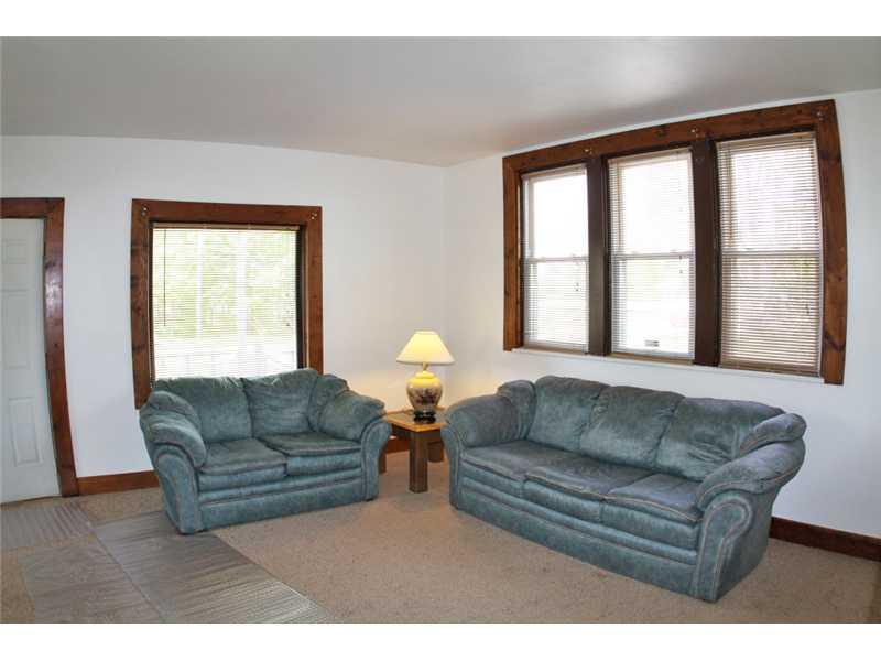 923 South Franklin Road Indianapolis, IN 46239 - Photo 6 of 24 Gallery Image 6