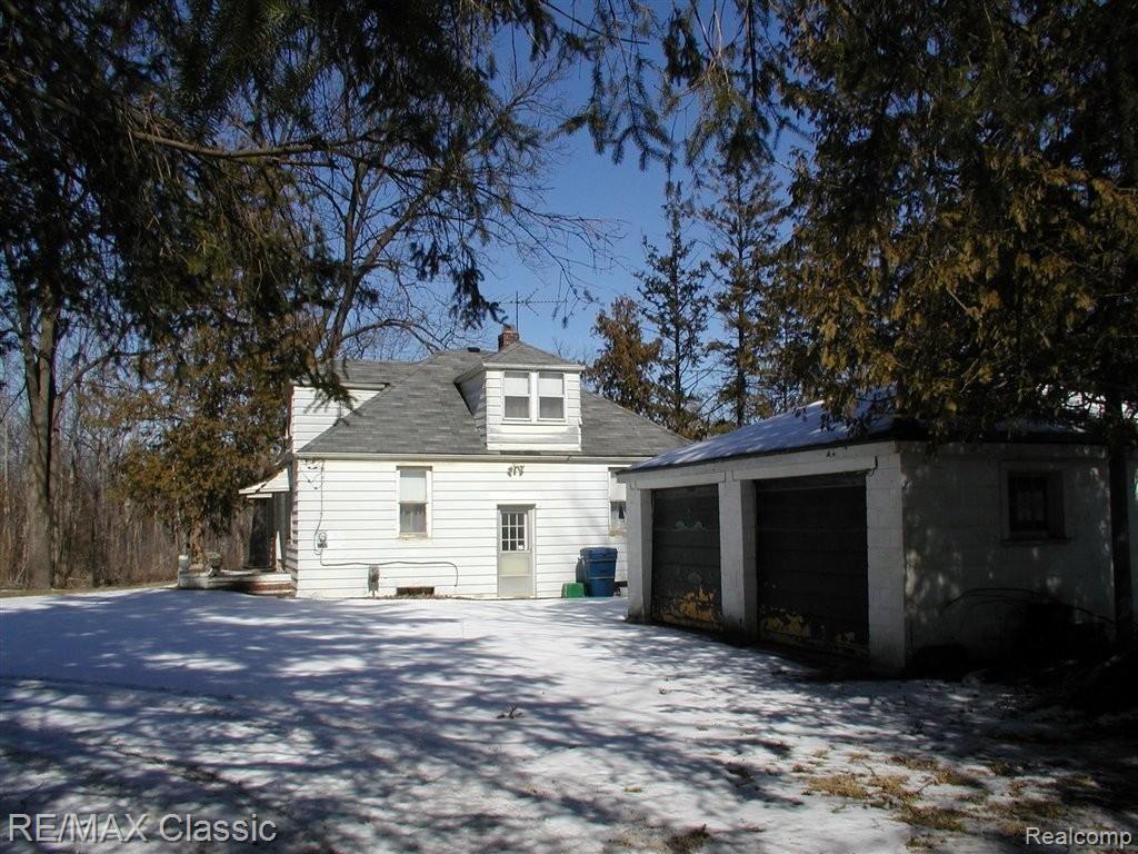 3917 Old Plank Road Milford, MI 48381 - Photo 2 of 9 3917 Old Plank Rd- (1).JPG