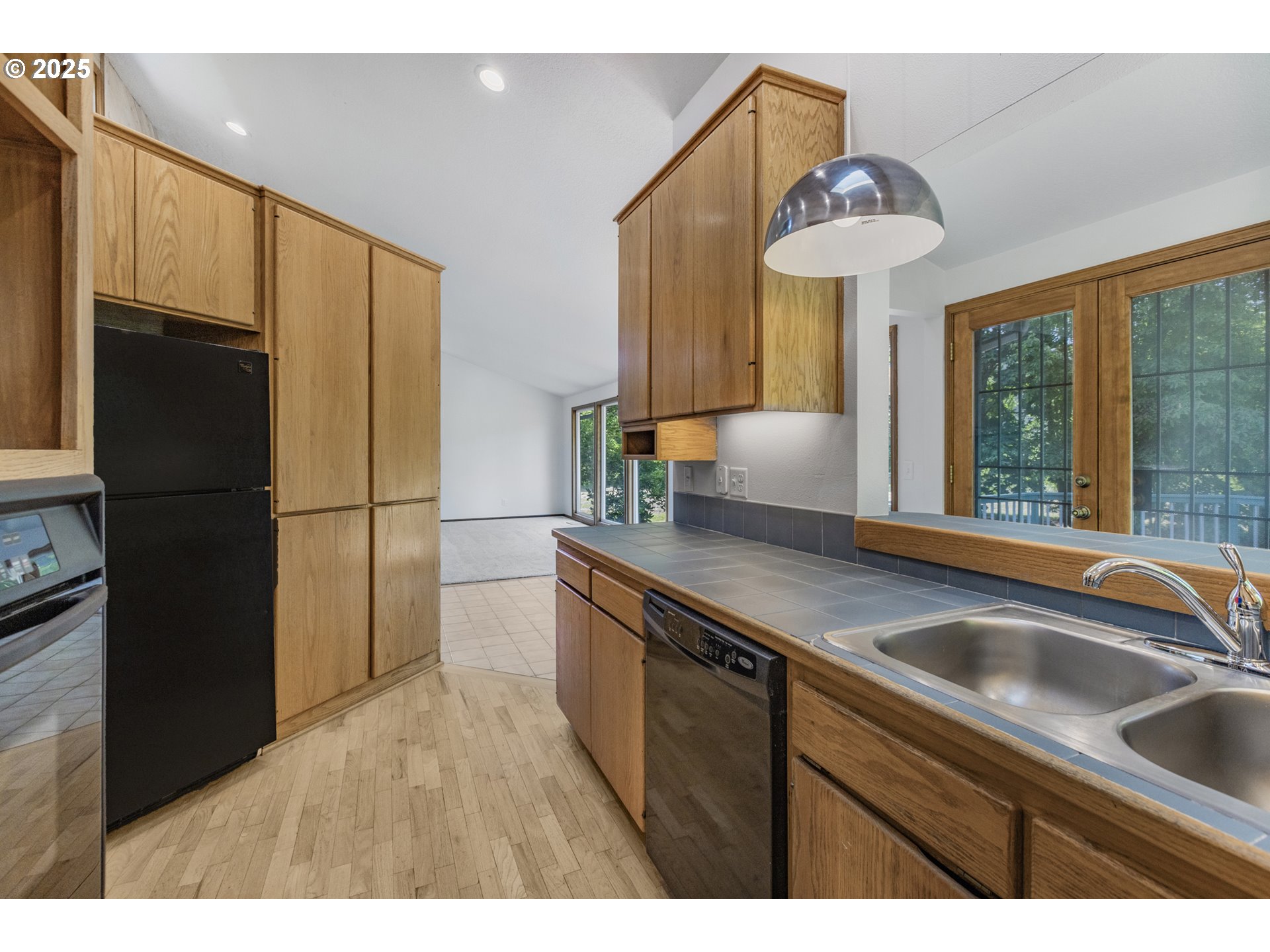 76291 London Road Cottage Grove, OR 97424 - Photo 13 of 48 Gallery Image 13