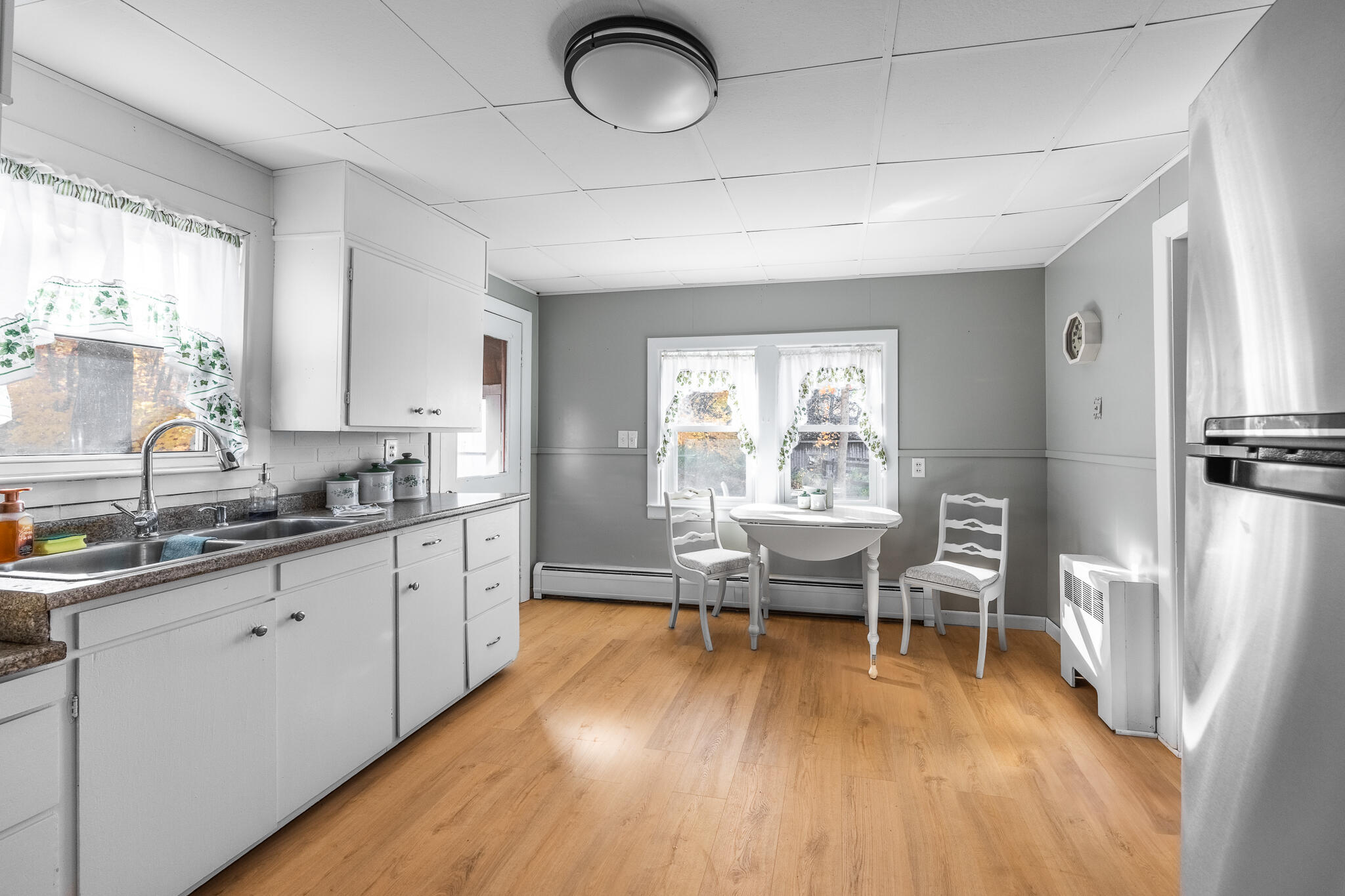 344 Enfield Road Lincoln, ME 04457 - Photo 3 of 24 Enfield Rd Interiors-2