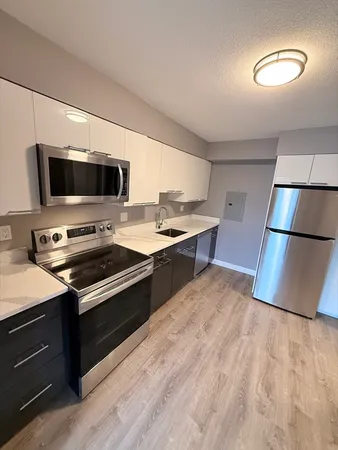 $2,700 | 846 Massachusetts Avenue, Unit 5D, Arlington, MA 02476