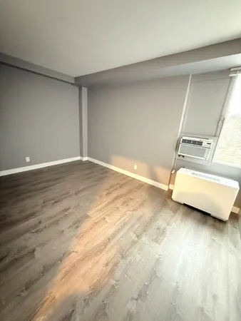 $2,700 | 846 Massachusetts Avenue, Unit 5D, Arlington, MA 02476