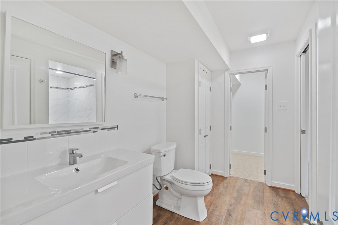 8281 Studley Road Mechanicsville, VA 23116 - Photo 35 of 50 Basement full bathroom
