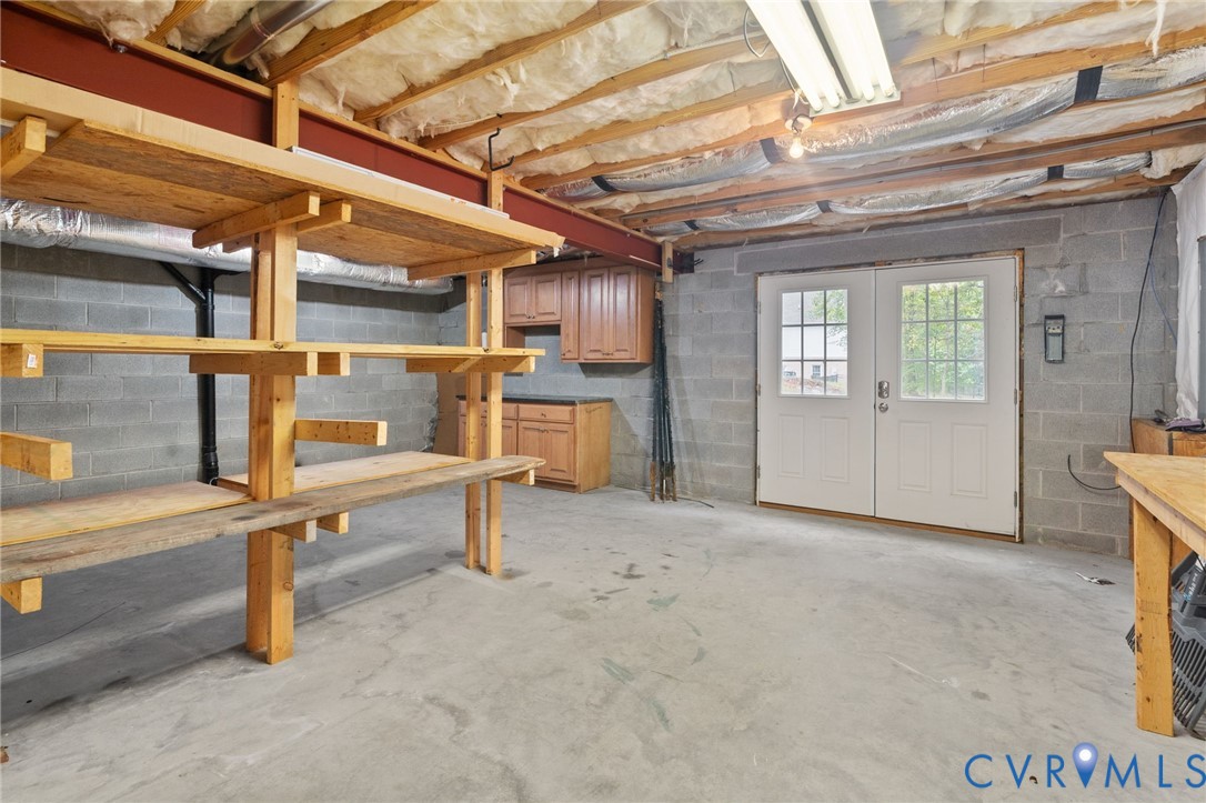 8281 Studley Road Mechanicsville, VA 23116 - Photo 47 of 50 Workshop/storage