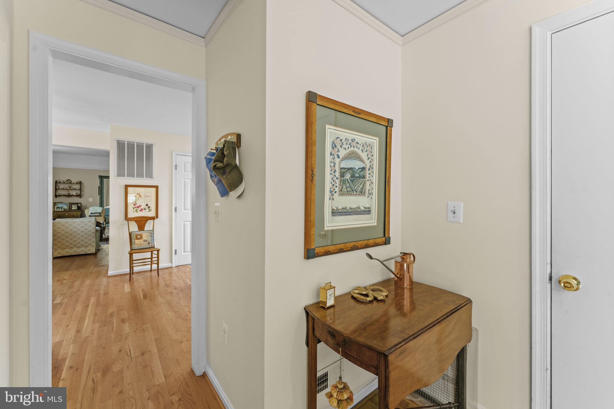 19725 Woodtrail Road Round Hill, VA 20141 - Photo 38 of 93