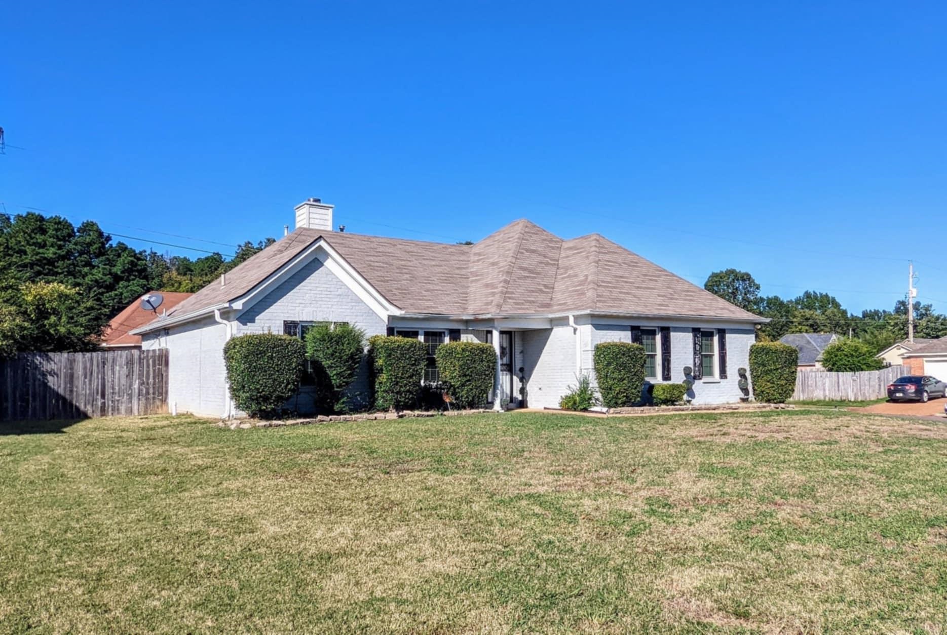 6894 Finch Road Memphis, TN 38141 - Photo 2 of 11 a view of a house with a yard