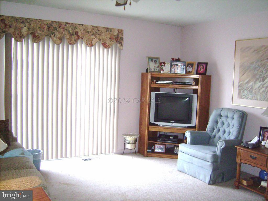 303 Autumn Ridge Drive Hebron, MD 21830 - Photo 14 of 29 Gallery Image 14