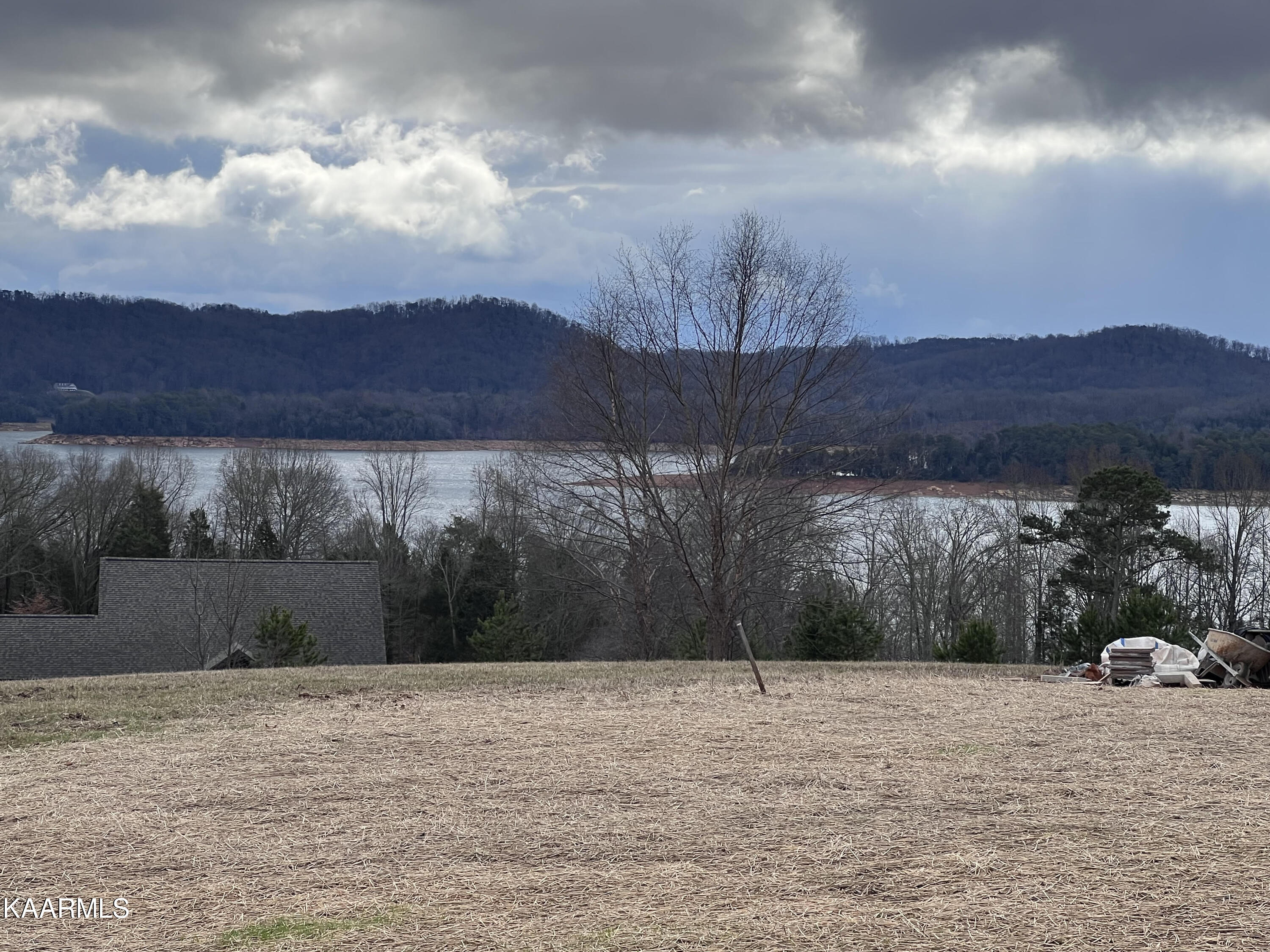 Tumbleweed Trail Rutledge, TN 37861 - Photo 1 of 7 Main photo lot 129
