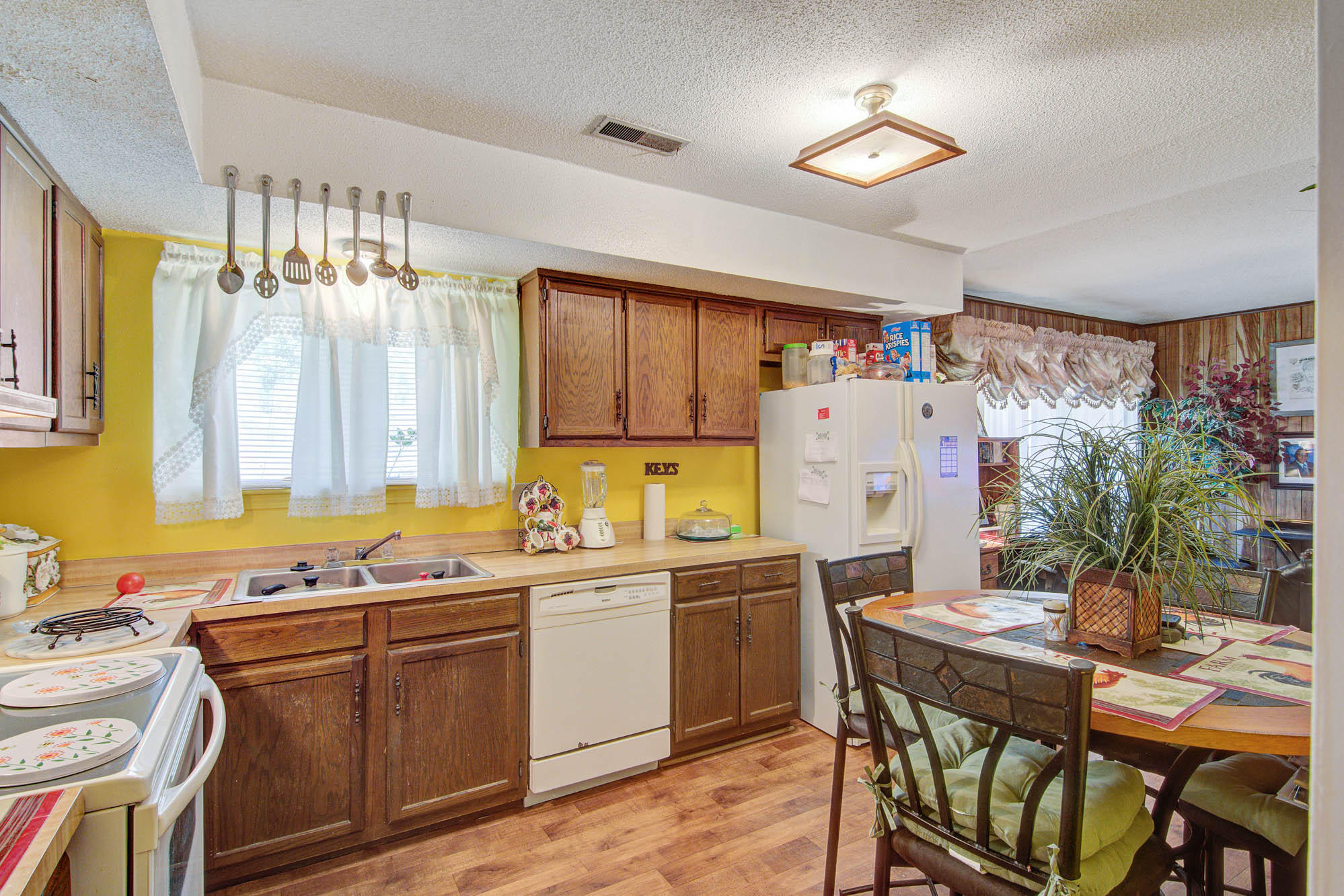 115 State Rd S-8-922 Moncks Corner, SC 29461 - Photo 11 of 22 115 (11)