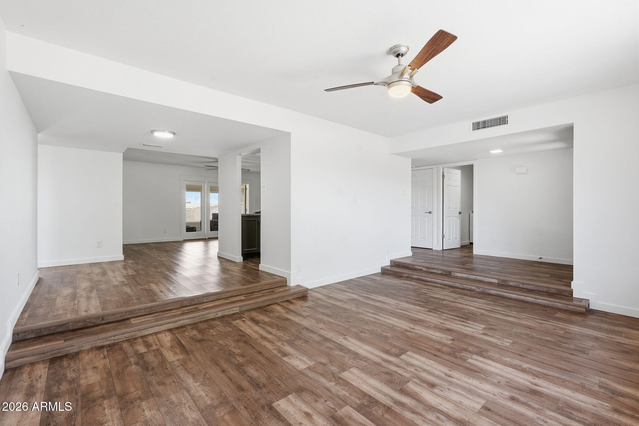 6852 South Terrace Road Tempe, AZ 85283 - Photo 11 of 77 Gallery Image 11