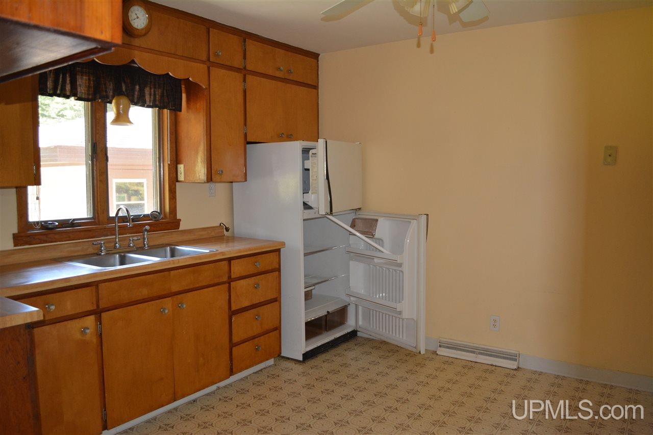 26105 Portage Entry Road Chassell, MI 49916 - Photo 4 of 24 Gallery Image 4