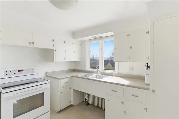 $685,000 | 579 South Willard Street, Burlington, VT 05401