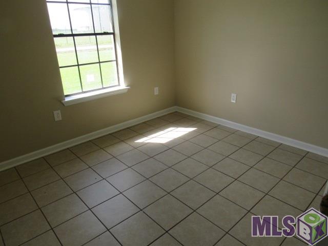 2815 Gore Road Baton Rouge, LA 70807 - Photo 4 of 14 Gallery Image 4