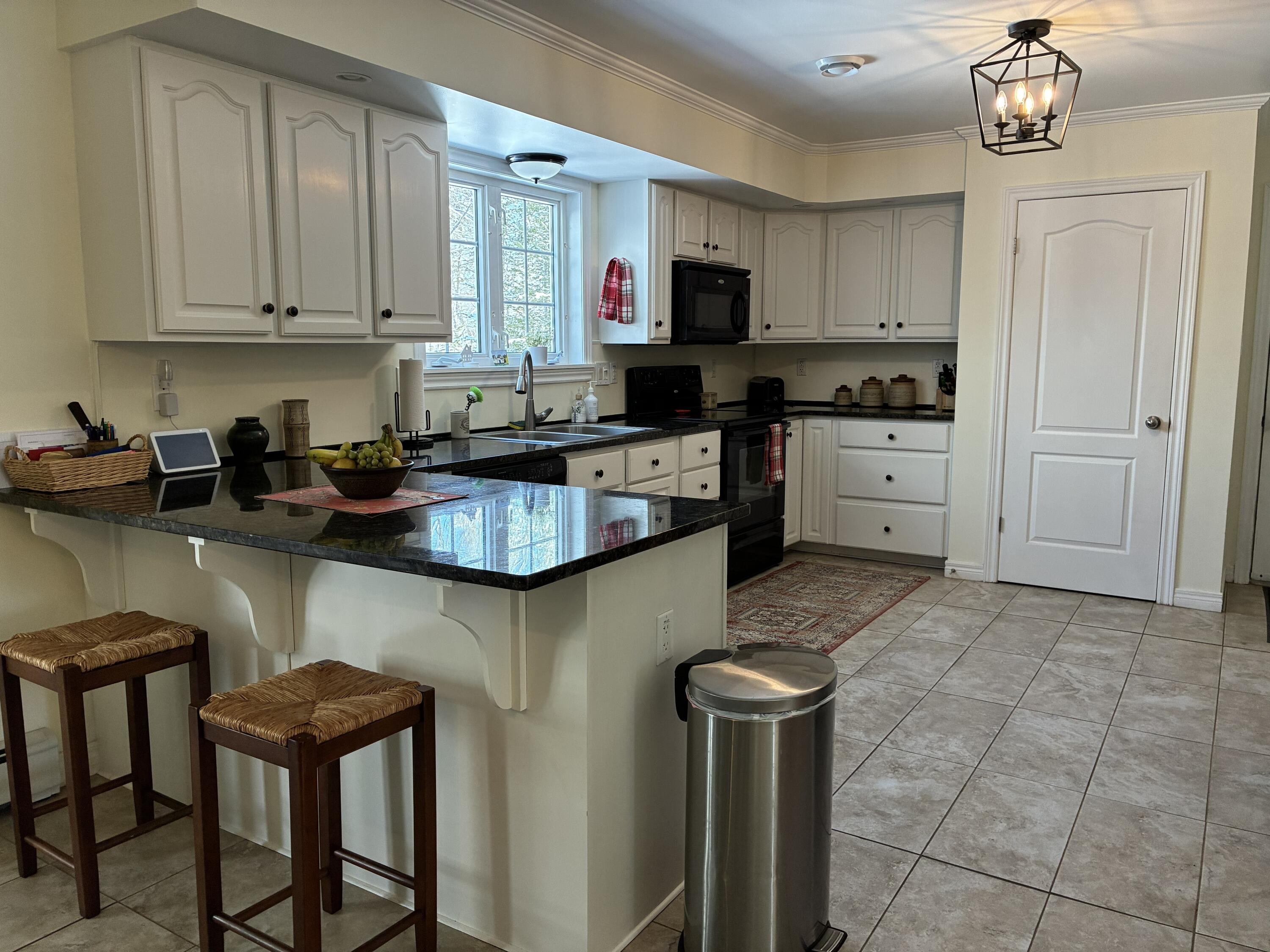 53 Sugar Way Ellsworth, ME 04605 - Photo 9 of 47 Kitchen w/eating area.