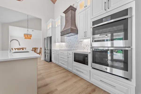 $1,999,999 | 18433 Southeast Heritage Drive, Tequesta, FL 33469