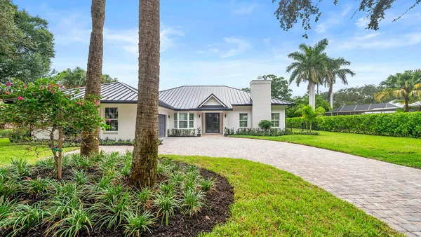 $1,999,999 | 18433 Southeast Heritage Drive, Tequesta, FL 33469