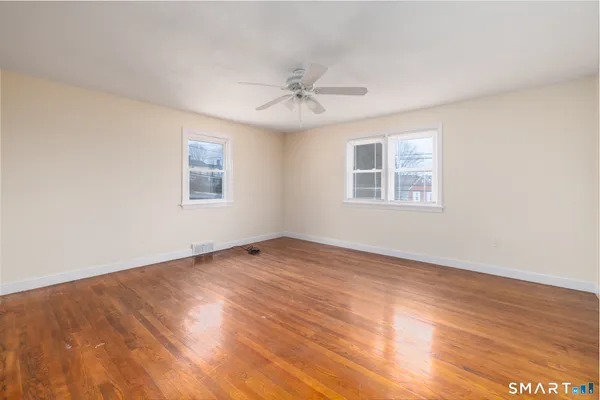 $329,900 | 481 Bunker Hill Avenue, Waterbury, CT 06708