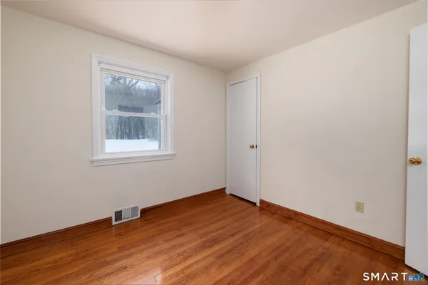 $329,900 | 481 Bunker Hill Avenue, Waterbury, CT 06708