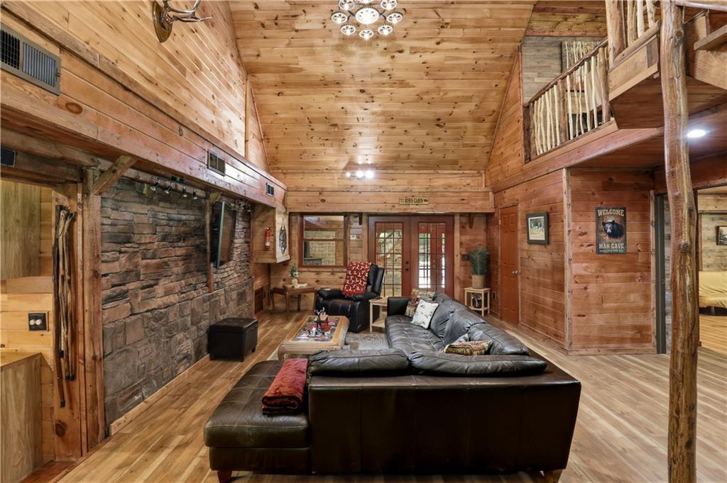 327 Stahl Road Somerset, PA 15501 - Photo 17 of 42