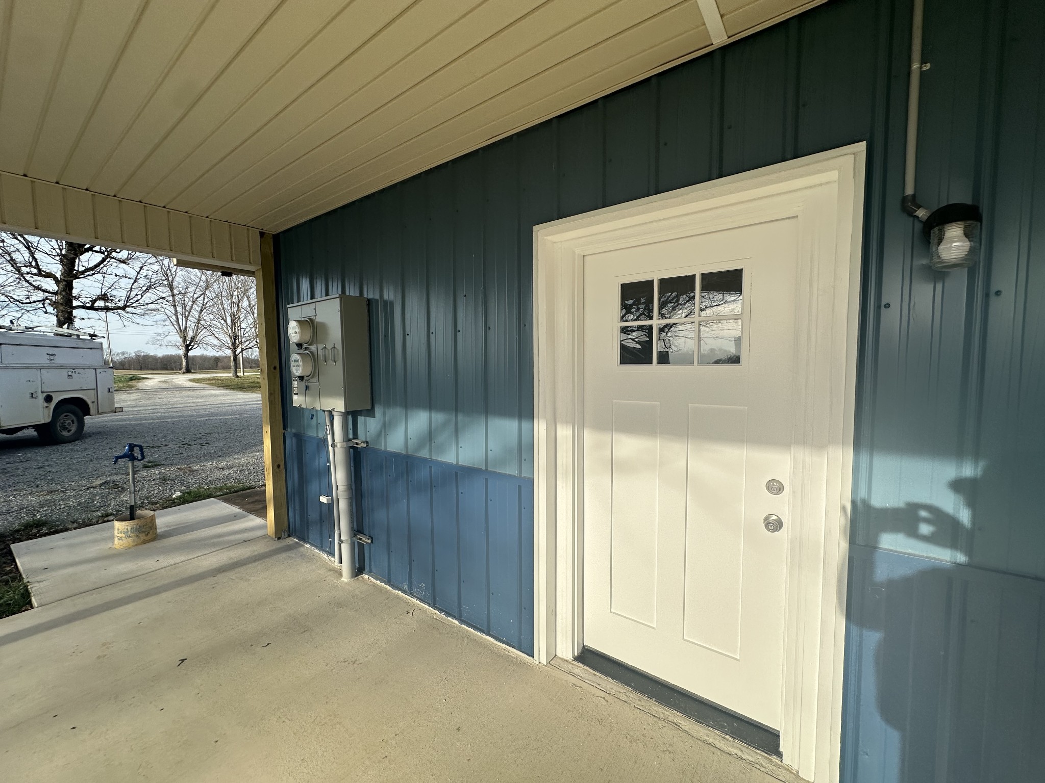 1521 Scenic Road Lawrenceburg, TN 38464 - Photo 2 of 15