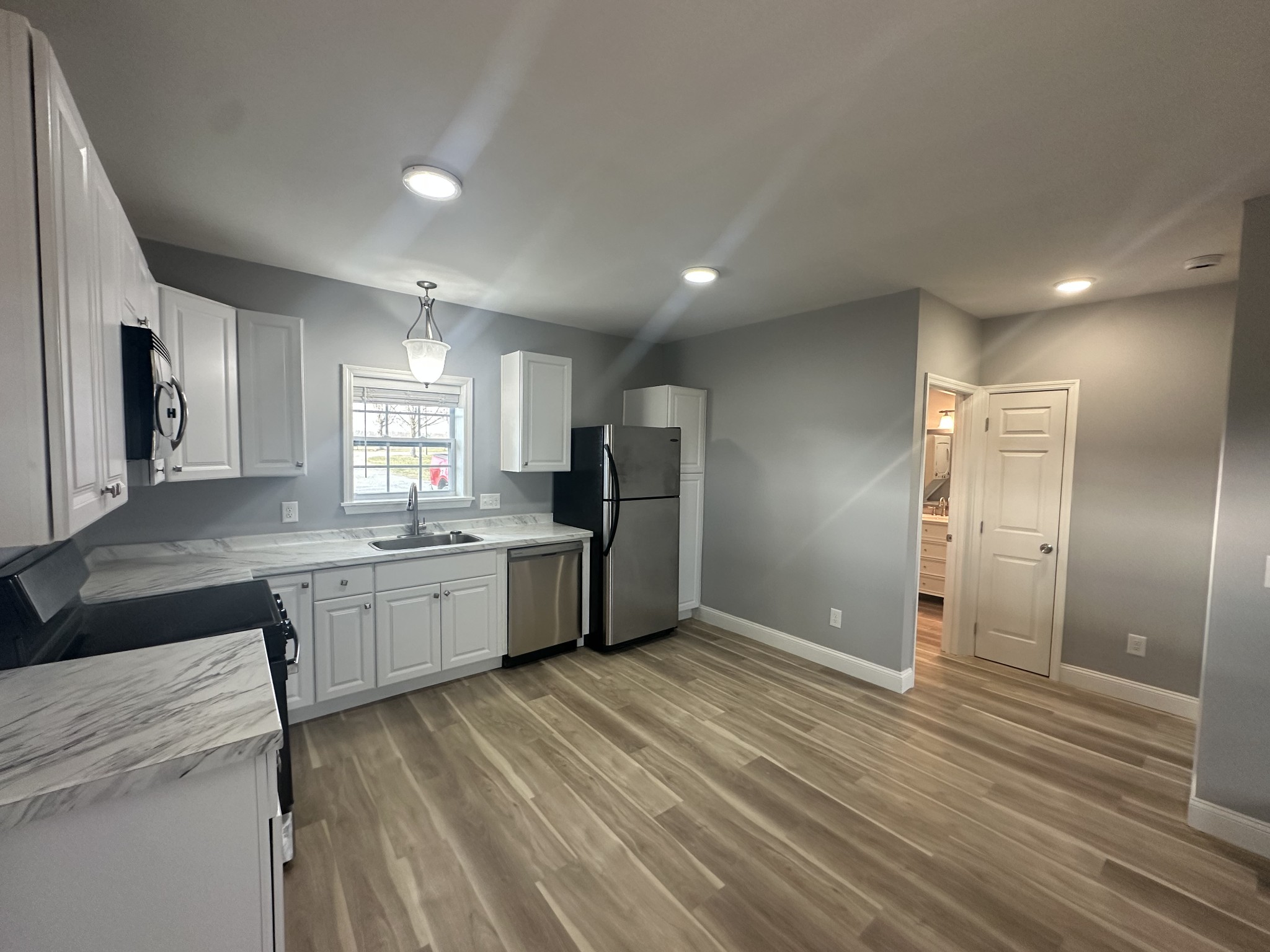 1521 Scenic Road Lawrenceburg, TN 38464 - Photo 4 of 15