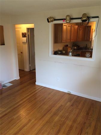 24 Spear Road Springfield, MA 01119 - Photo 3 of 12