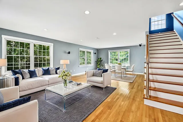 $665,000 | 19 Russell And Alice Lane, Owls Head, ME 04854