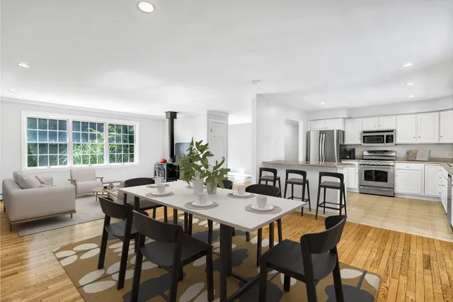 $637,500 | 19 Russell And Alice Lane, Owls Head, ME 04854