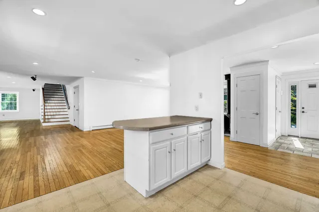 $665,000 | 19 Russell And Alice Lane, Owls Head, ME 04854