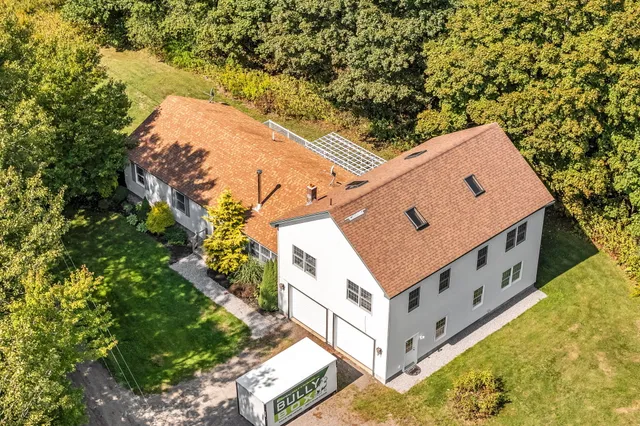 $665,000 | 19 Russell And Alice Lane, Owls Head, ME 04854