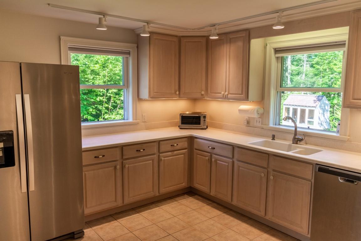 9 Shackleton's Way Boothbay, ME 04537 - Photo 11 of 36 10