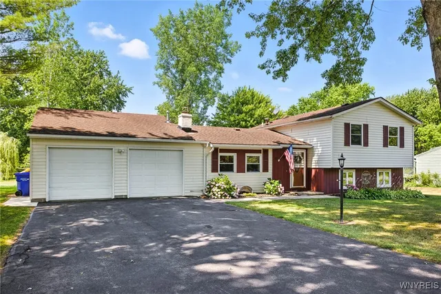 $223,000 | 45 Drake Road, Hamlin, NY 14464